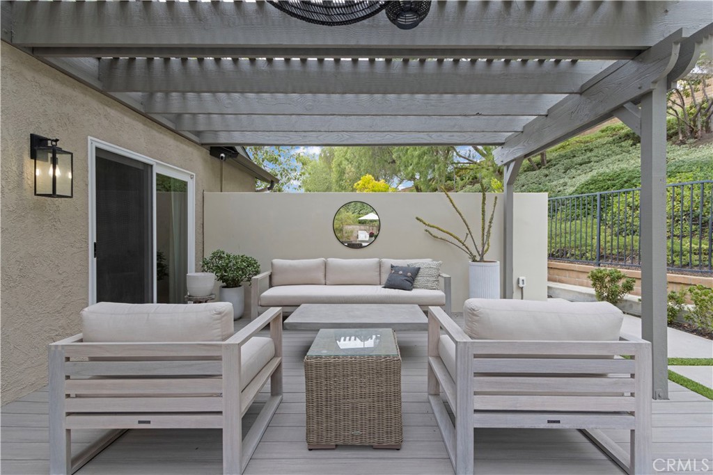 MLS #OC25240338 image #38