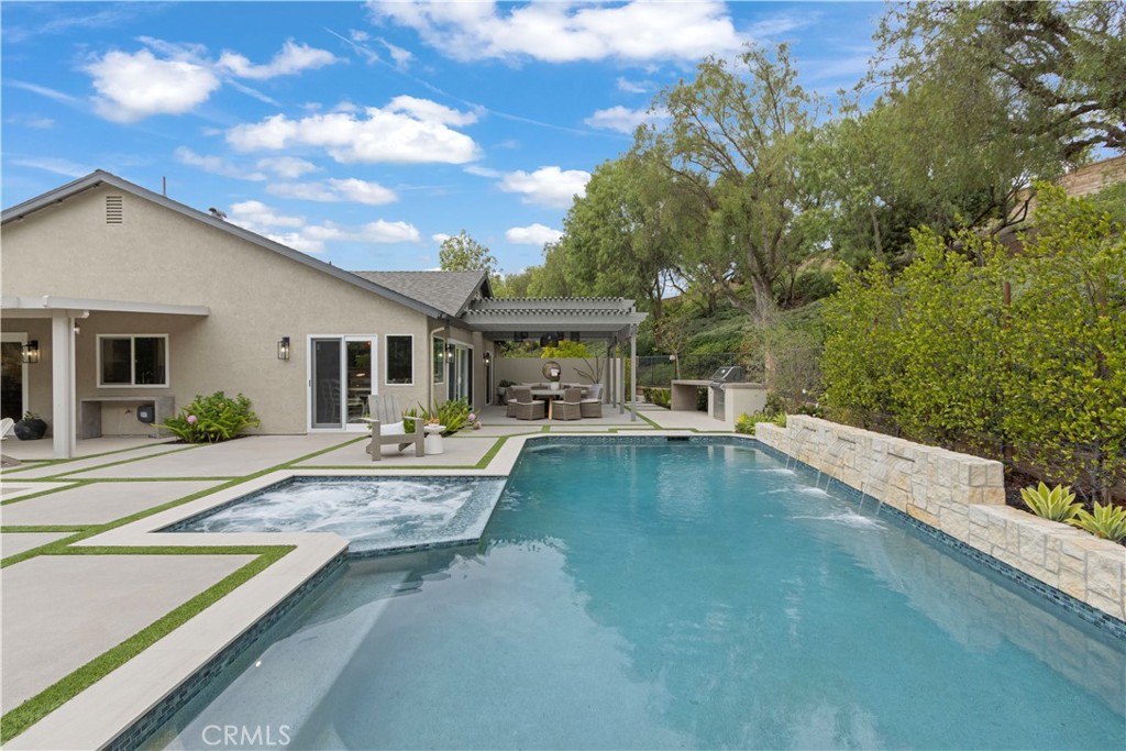 MLS #OC25240338 image #45