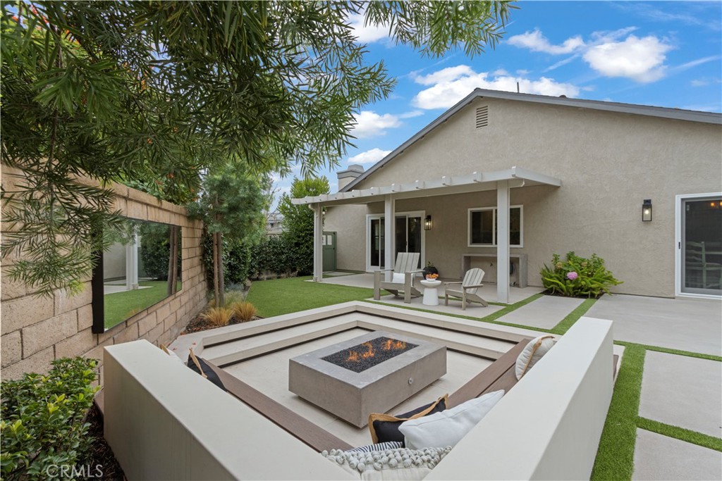 MLS #OC25240338 image #48