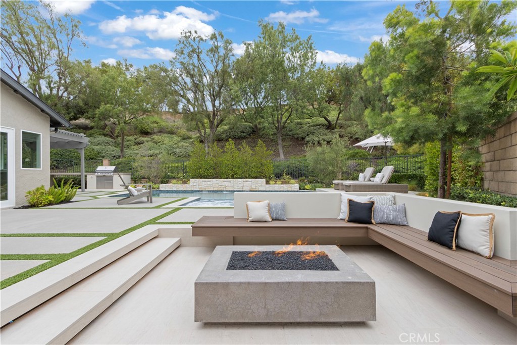 MLS #OC25240338 image #50