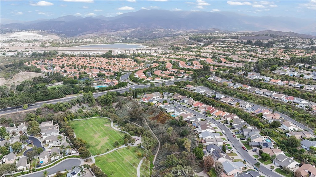 MLS #OC25240338 image #54