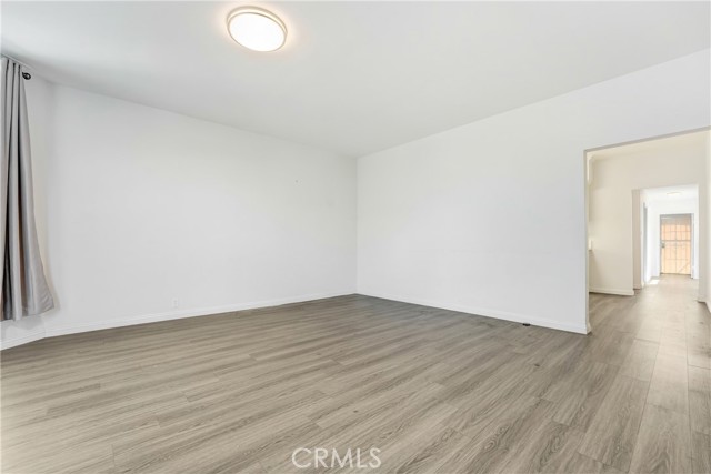 MLS #OC25240373 image #10