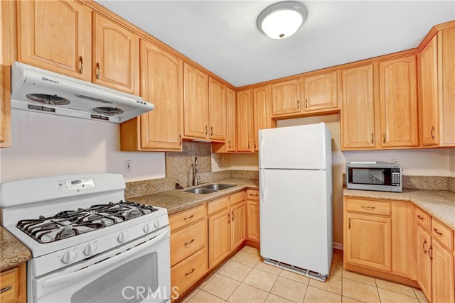 MLS #OC25240373 image #22