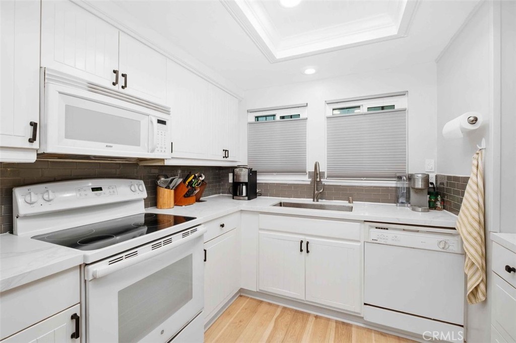 MLS #OC25240397 image #15