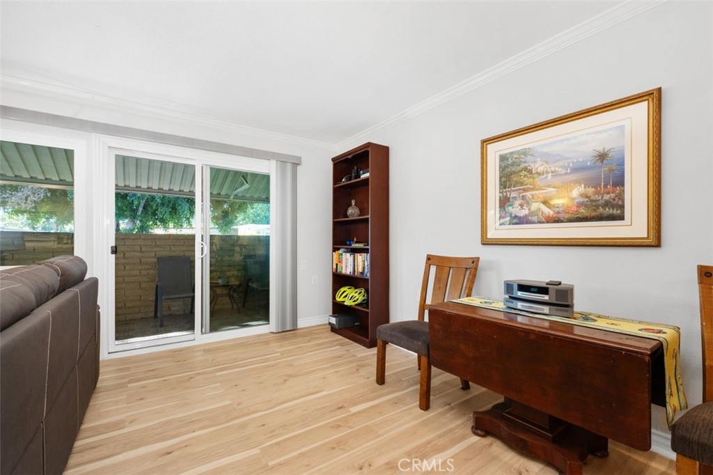 MLS #OC25240397 image #19