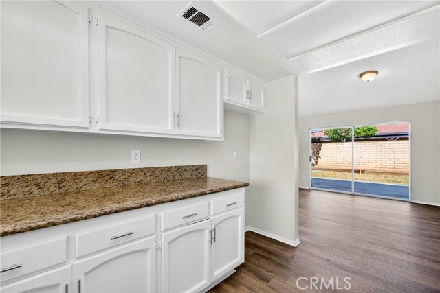 MLS #OC25240418 image #23