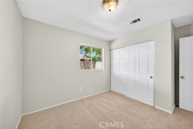 MLS #OC25240418 image #30