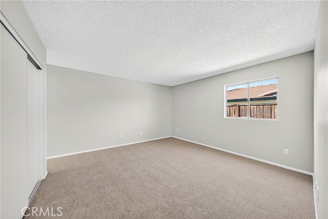 MLS #OC25240418 image #34