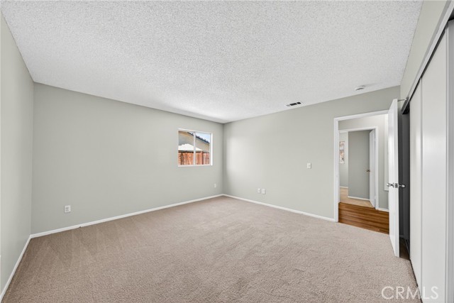 MLS #OC25240418 image #37