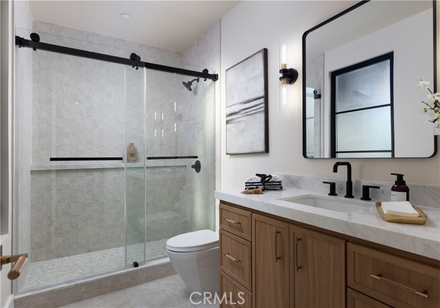 MLS #OC25240428 image #36