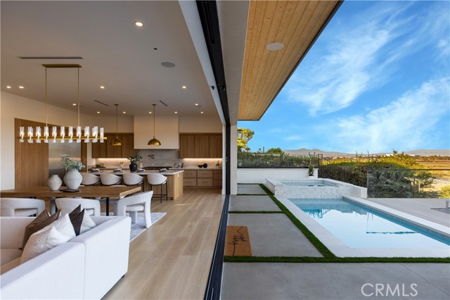 MLS #OC25240428 image #43