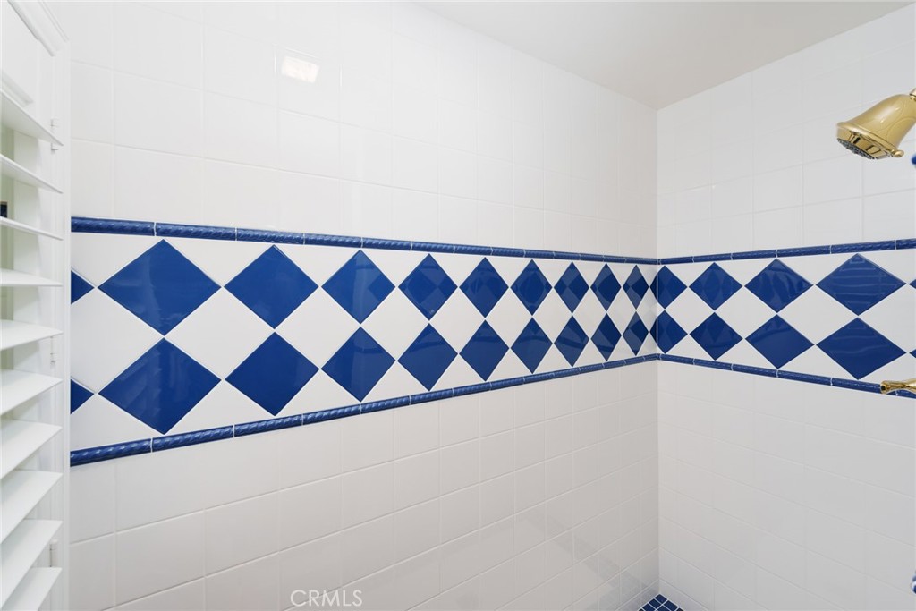 MLS #OC25240450 image #13