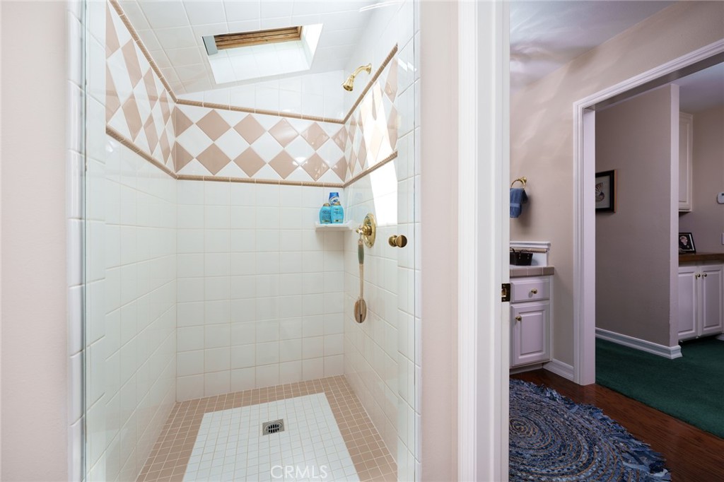 MLS #OC25240450 image #28