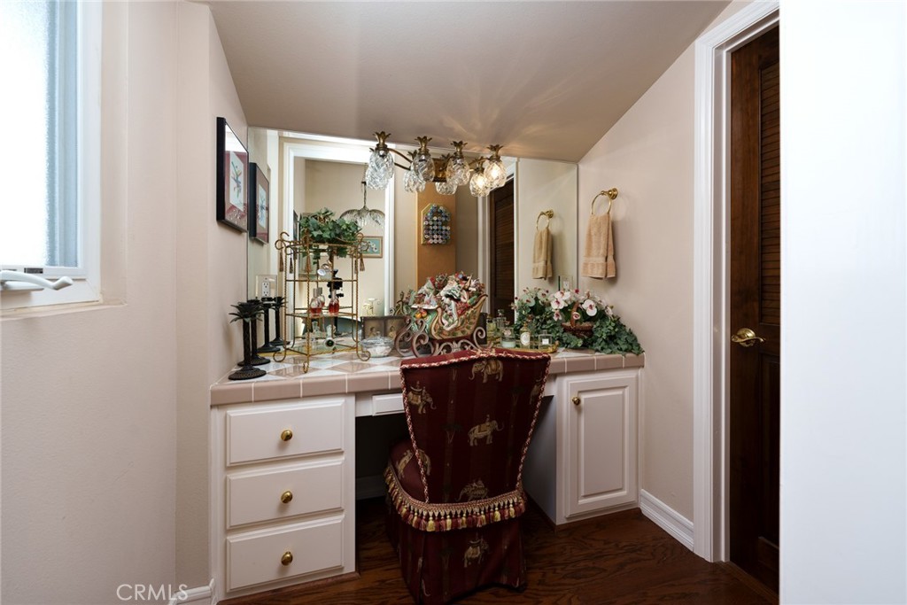 MLS #OC25240450 image #31