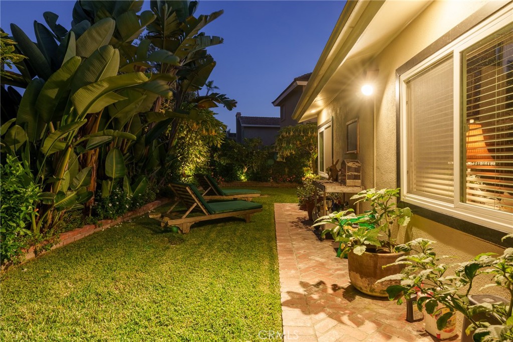 MLS #OC25240450 image #37