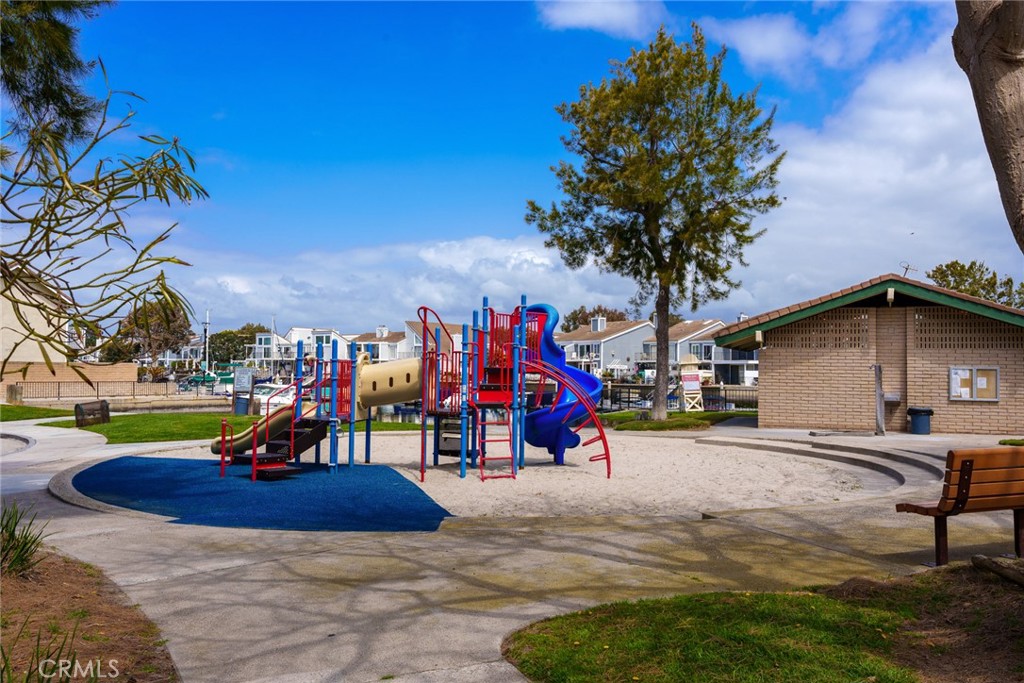 MLS #OC25240450 image #49