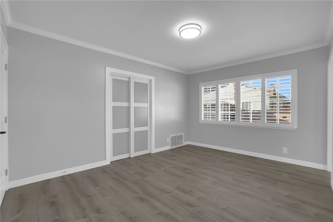 MLS #OC25240542 image #13