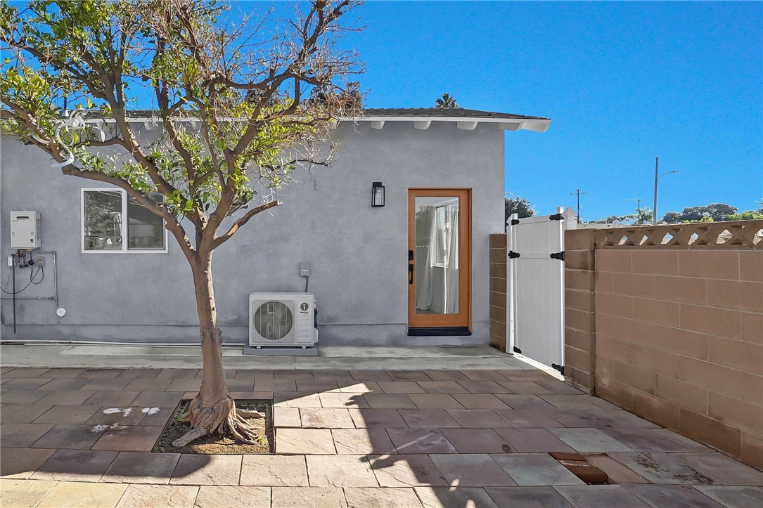 MLS #OC25240542 image #27