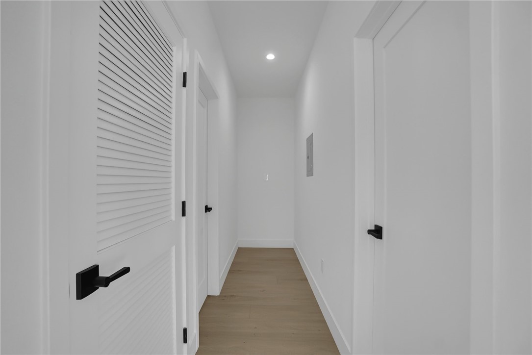 MLS #OC25240542 image #33