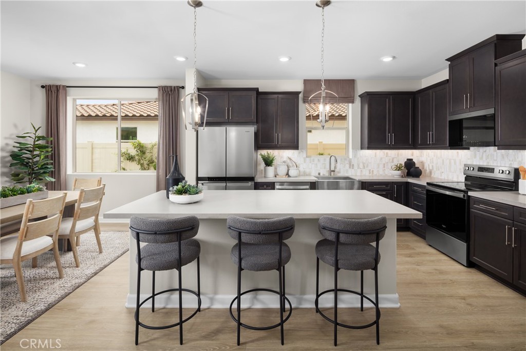 MLS #OC25240544 image #1