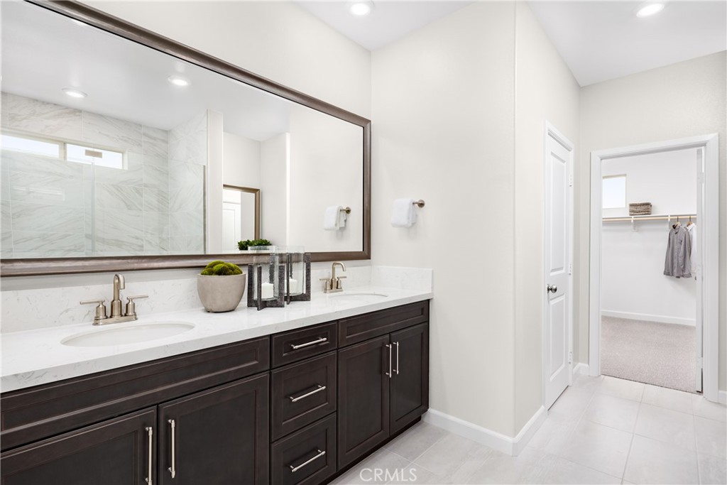 MLS #OC25240544 image #12