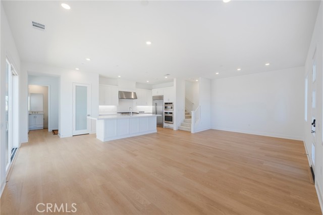 MLS #OC25240552 image #13