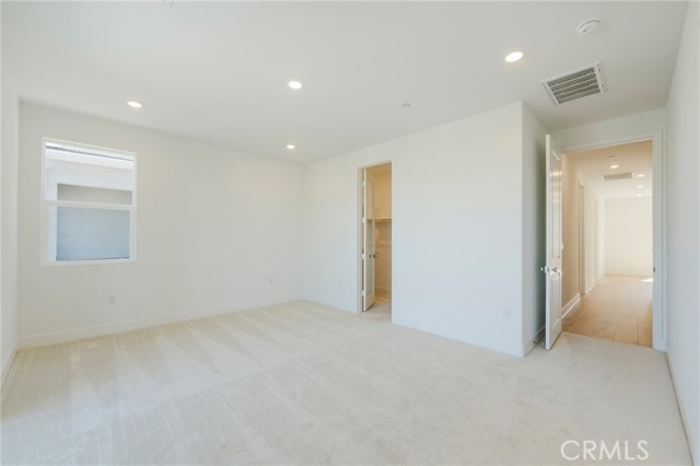 MLS #OC25240552 image #23