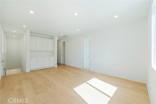 MLS #OC25240552 image #25