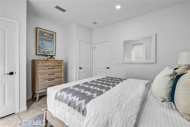 MLS #OC25240562 image #13