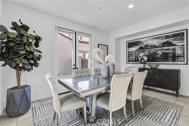 MLS #OC25240562 image #3