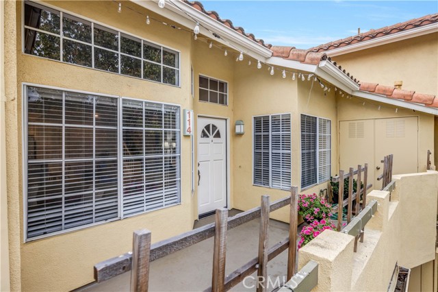 MLS #OC25240569 image #1