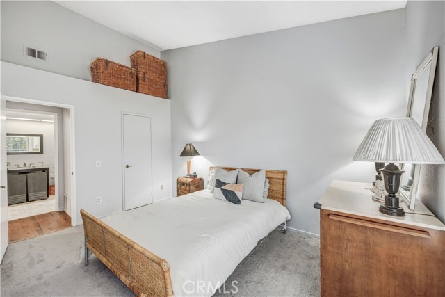 MLS #OC25240569 image #14