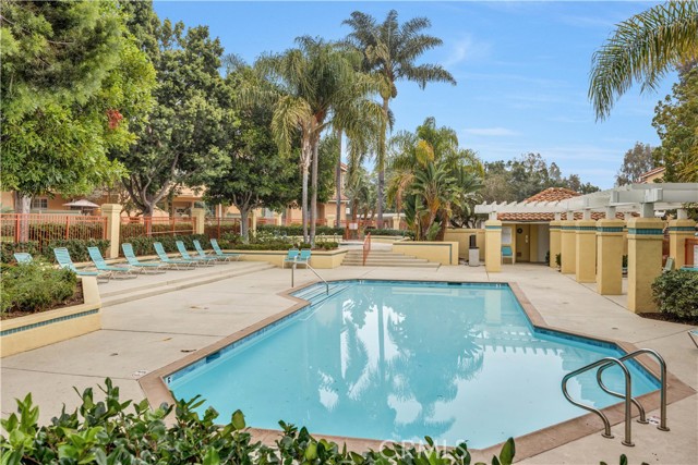 MLS #OC25240569 image #18