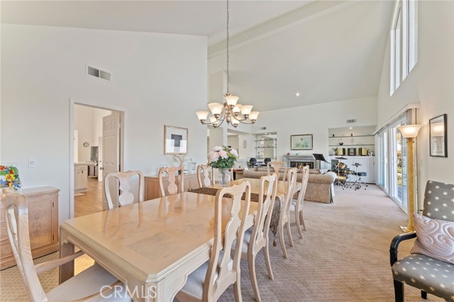 MLS #OC25240631 image #15