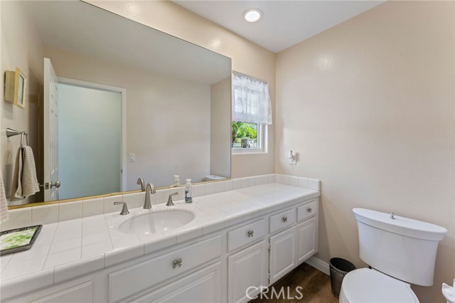 MLS #OC25240631 image #25