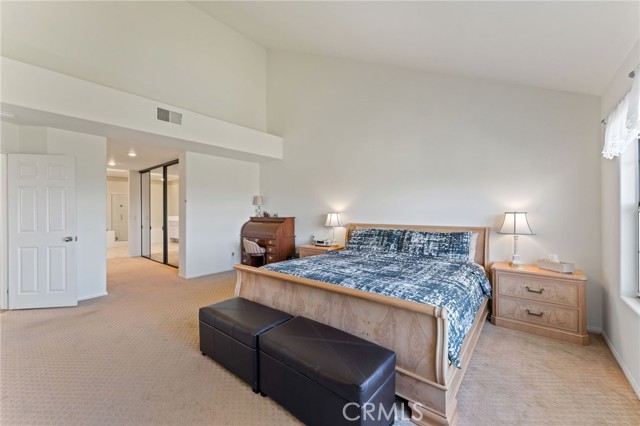 MLS #OC25240631 image #27