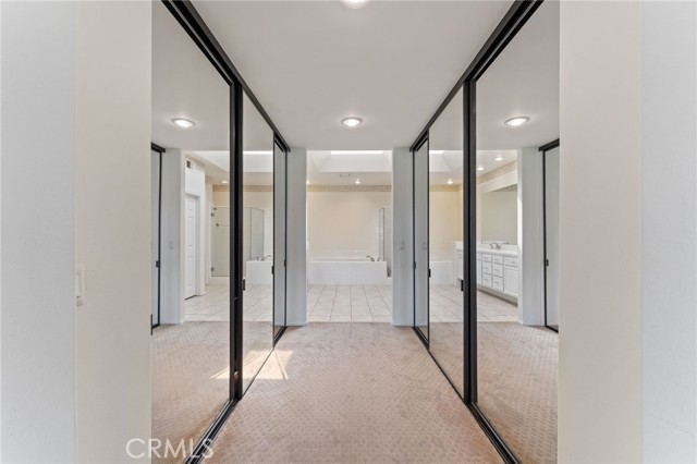 MLS #OC25240631 image #29