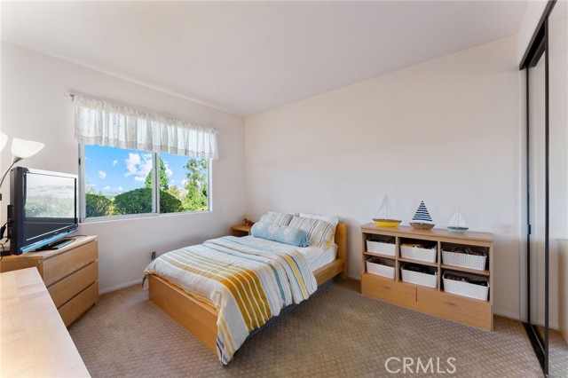MLS #OC25240631 image #45
