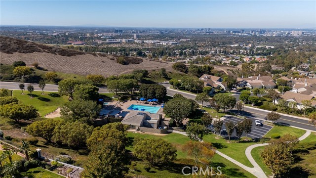 MLS #OC25240631 image #59