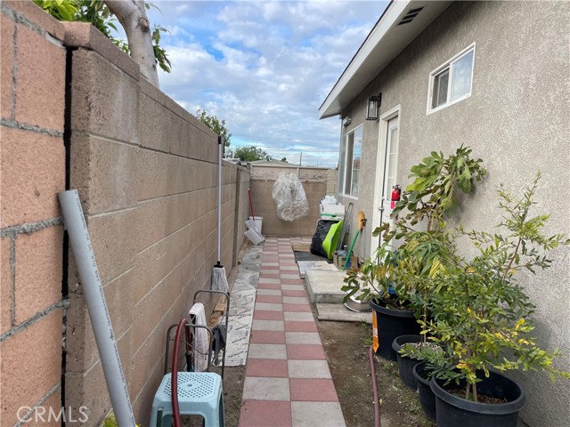 MLS #OC25240650 image #18