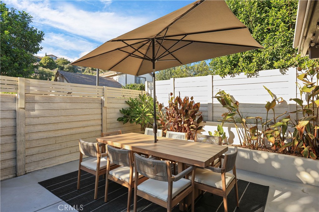 MLS #OC25240676 image #14