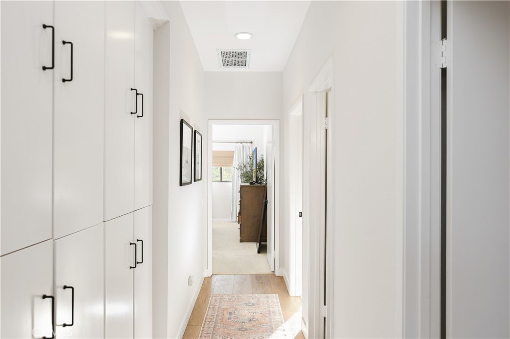 MLS #OC25240676 image #28