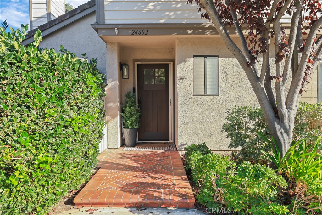 MLS #OC25240676 image #41