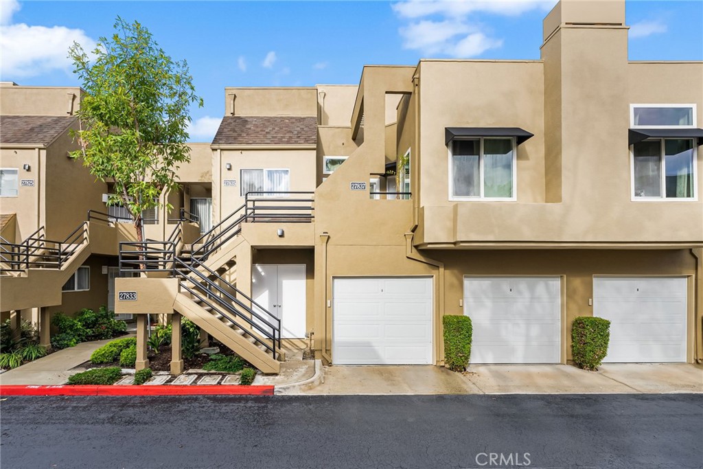 MLS #OC25240681 image #16