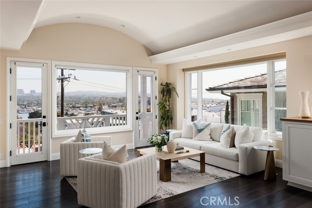 MLS #OC25240691 image #31