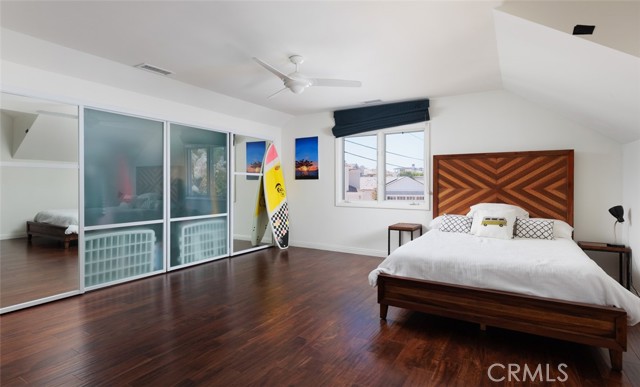 MLS #OC25240691 image #48