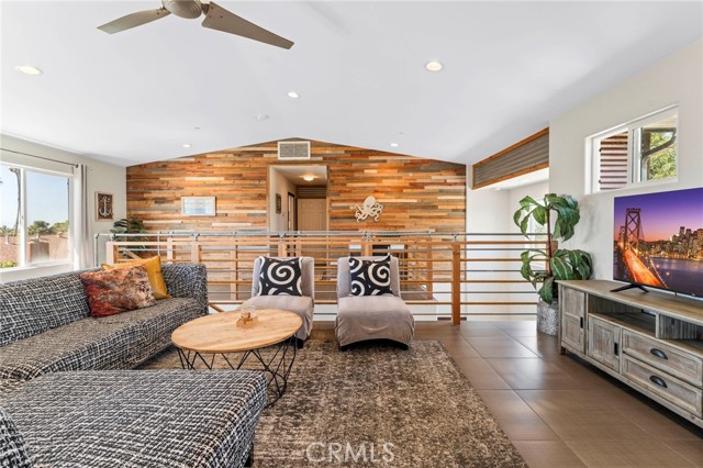 MLS #OC25240717 image #11