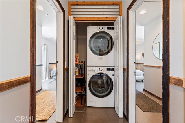 MLS #OC25240717 image #22