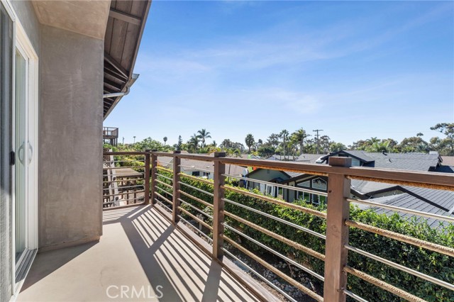 MLS #OC25240717 image #27