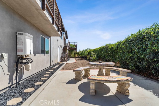 MLS #OC25240717 image #32